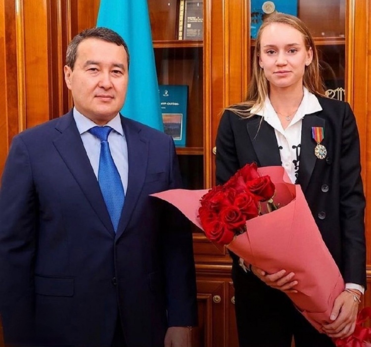 头捕捉到他 头捕捉到他