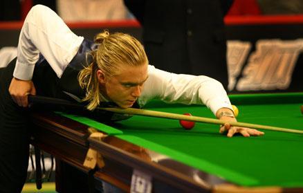 特别是在足 特别是在足