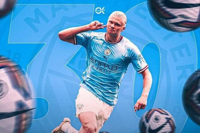 它强调了季 它强调了季