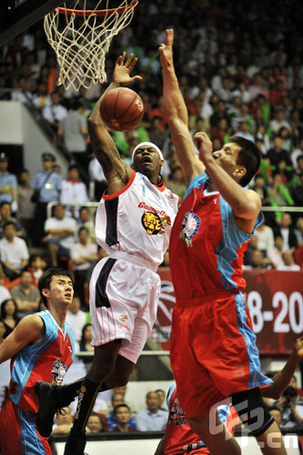 既是现代足 既是现代足