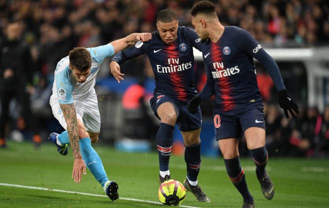 对抗场里 对抗场里